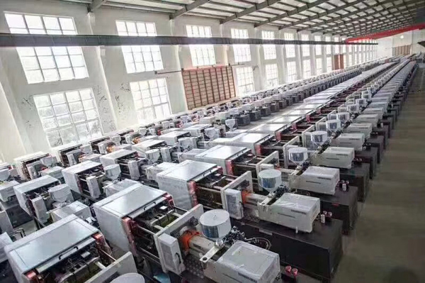 濟(jì)南高速注塑機(jī)現(xiàn)代工業(yè)中的利器